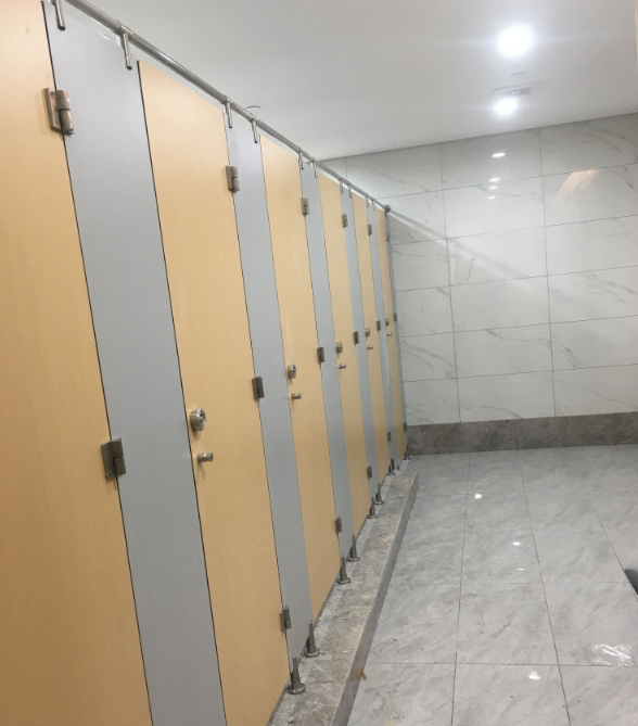 嘉兴工程卫生间隔断价格