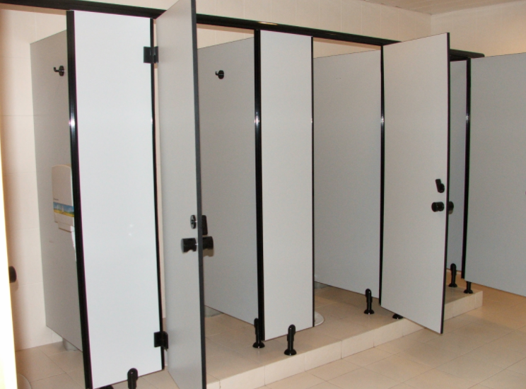 嘉兴卫生间隔断厂家-卫生间玻璃隔断都有哪些需要注意的